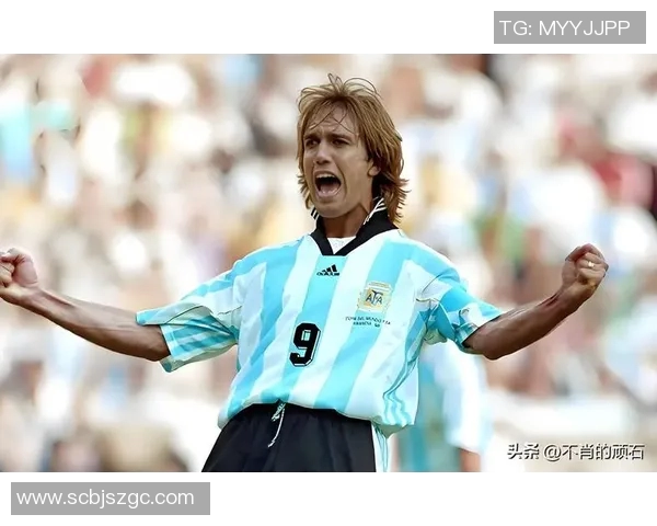 足球明星万星的传奇故事与成就揭秘让我们一起了解这位足坛巨星