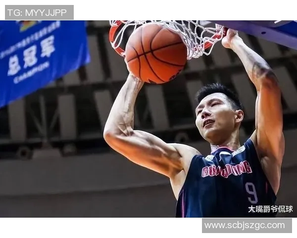 篮球明星访谈揭秘：从赛场到生活的真实故事与心路历程